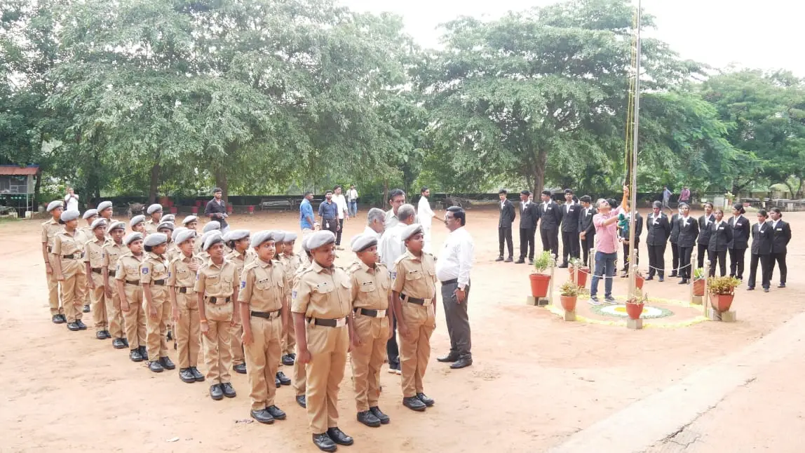 Vidyadhiraja Vidyapeetom — school life and activities