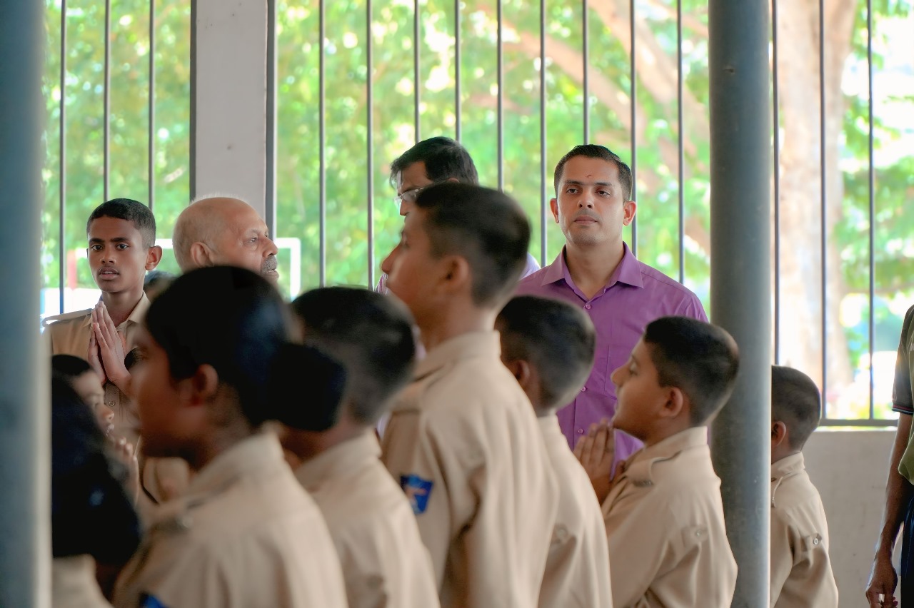 Sarin Sir campus visit — file sarin-visit-22.jpg